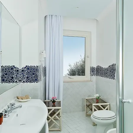 Panoramic Begonia Vila Positano